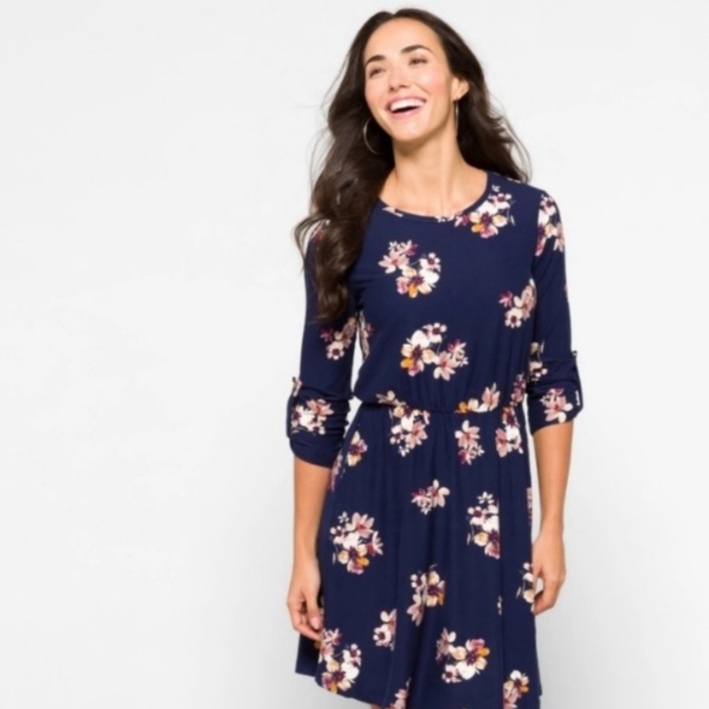 NWT French Grey Navy Floral Dress size Small